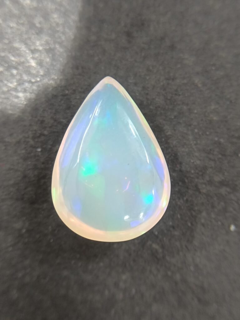 ethopian Opal 5.15 Carat/ 5.50 Ratti