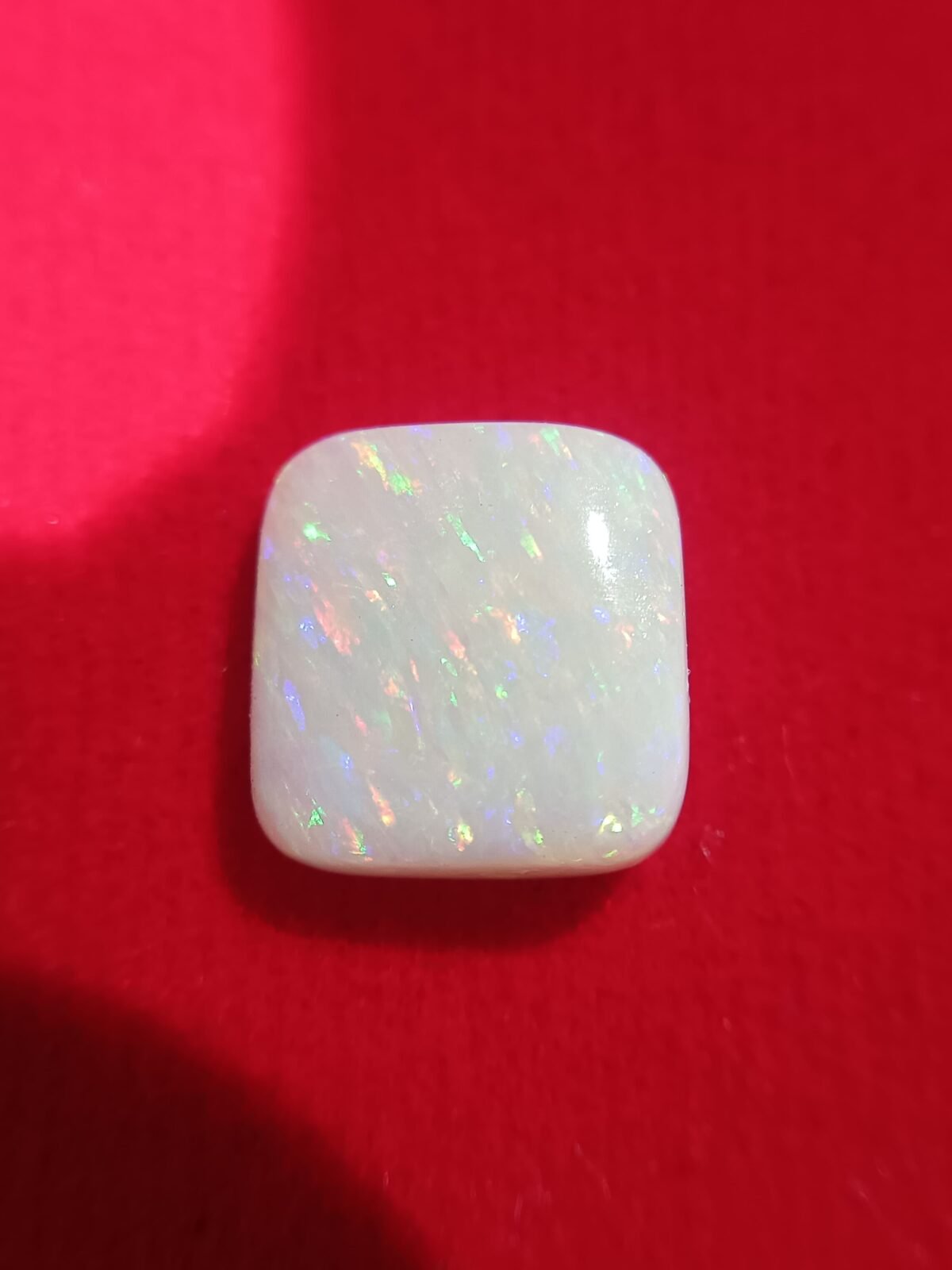 Opal 5.36 Carat/ 5.50 Ratti, double fire