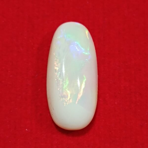 Opal 6.40 Carat/ 7 Ratti