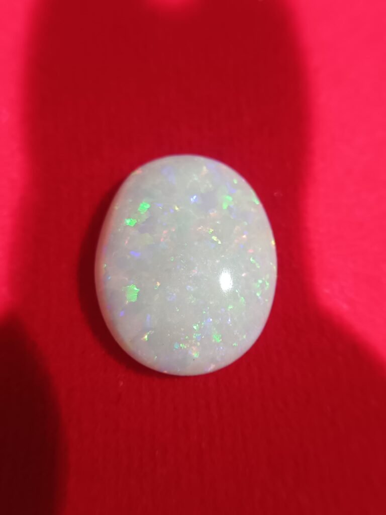 Opal 7.40 Carat/ 8 Ratti double fire opal