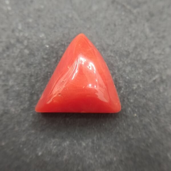 Moonga 8.41 Carat/9.25 Ratti