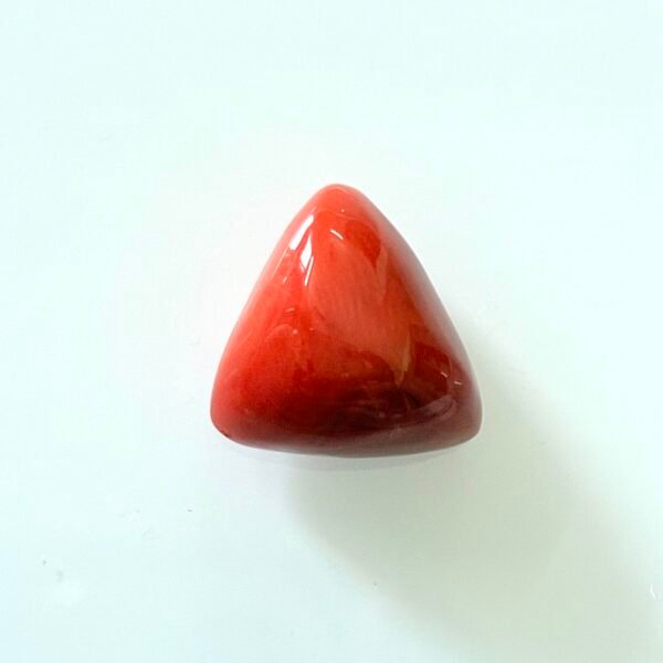 9.25 carat triangular coral, red colour