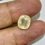 YELLOW SAPPHIRE 6.60 Carat - GA0702